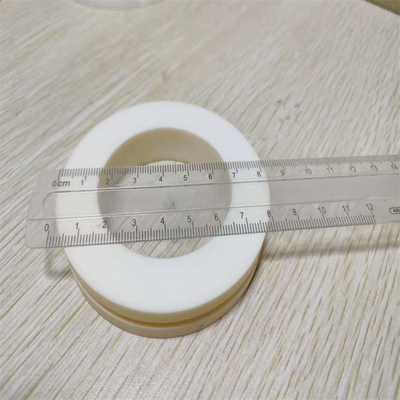 Hohe Präzisions-Tonerde-keramische Ringe 3.9g/Cm3 haltbar